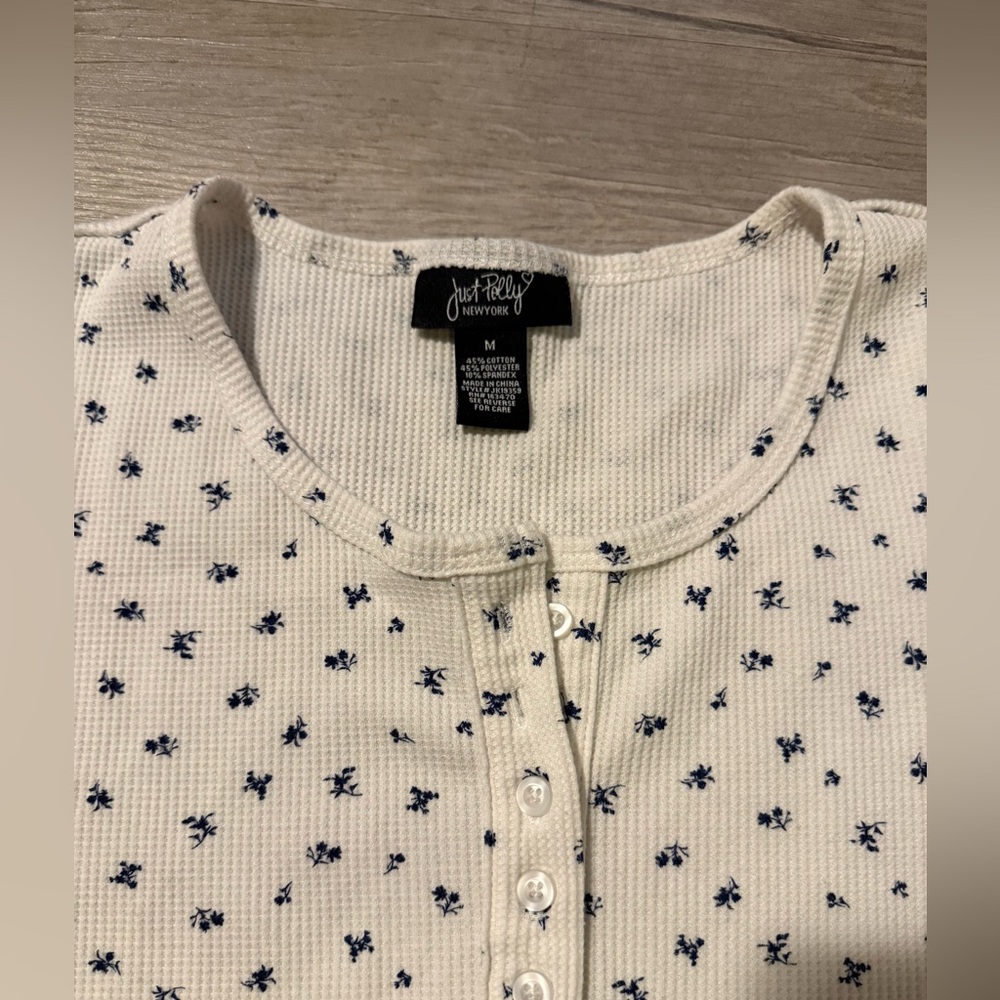 Just Polly Floral Button Top